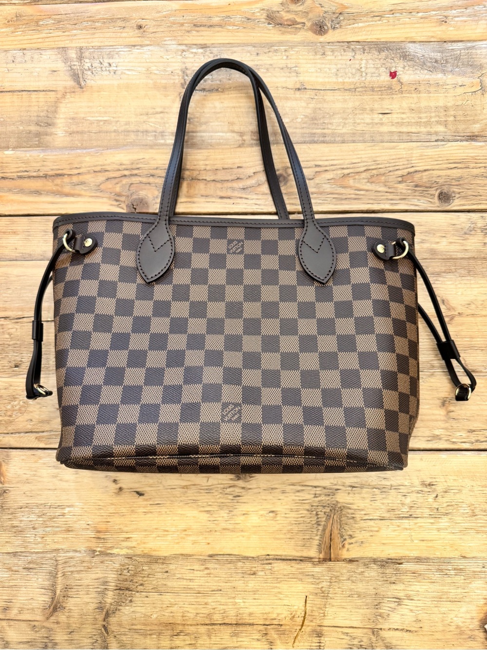 Louis Vuitton | Neverfull PM Tote Bag in the Damier Ebene Pattern - Picture 4 of 12